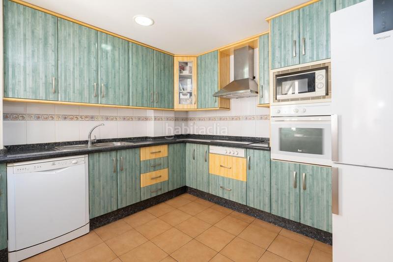 Foto 1b030a76-b02e-46b0-b724-555488919550. Àtic amb aparcament piscina a Motril ciudad Motril