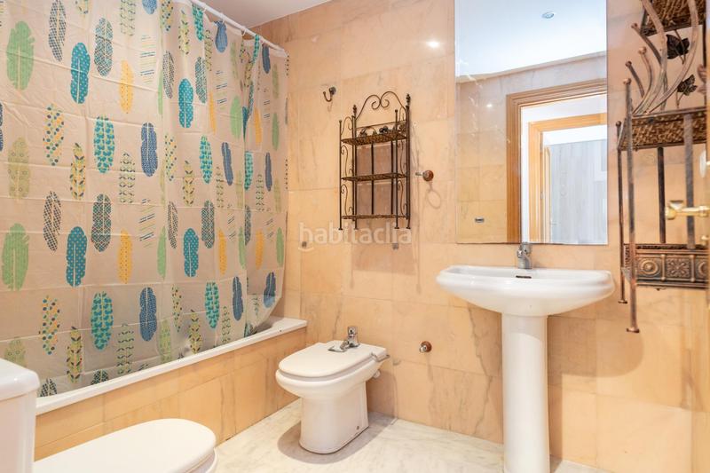 Foto d7fd3c78-e3be-443c-9155-da478e7a98bd. Àtic amb aparcament piscina a Motril ciudad Motril