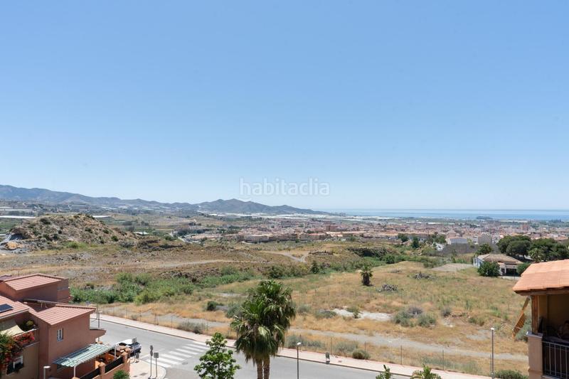 Foto d8d68ced-aac8-4fa7-82a7-b725b23517b9. Àtic amb aparcament piscina a Motril ciudad Motril