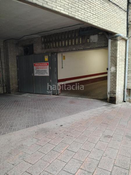 Foto 0797c1c3-612a-4b6a-842c-bae3a8bc709e. Parking voiture dans alonso terron 3 3 dans Motril ciudad Motril