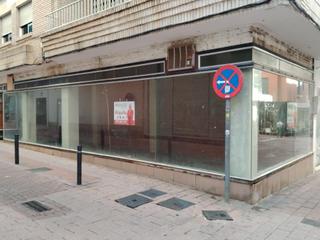 Lloguer Local Comercial a Motril  ciudad. Estás buscando la ubicación perfecta para tu negocio?