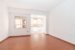 Etagenwohnung  Avenida de rodríguez acosta. Centro, amplitud y luminoso!!