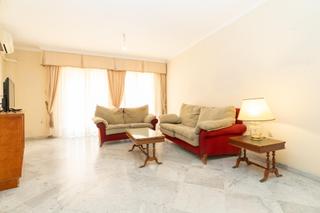 Maison à San medel 6. Amplia vivienda en pleno centro de motril.