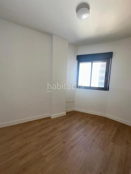 Foto 2ab7168e-2818-4569-aaf1-81b636c53f51. Alquiler piso aquí tienes la vivienda que estás buscanco en Motril