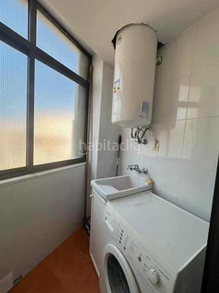 Foto 9eb00bb2-76c5-41e9-b5ec-e774464699ea. Alquiler piso aquí tienes la vivienda que estás buscanco en Motril