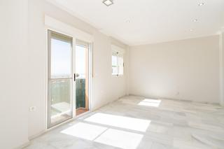 Piso  San jeronimo. Comodidad, calidad y una terraza privada con vistas al mar
