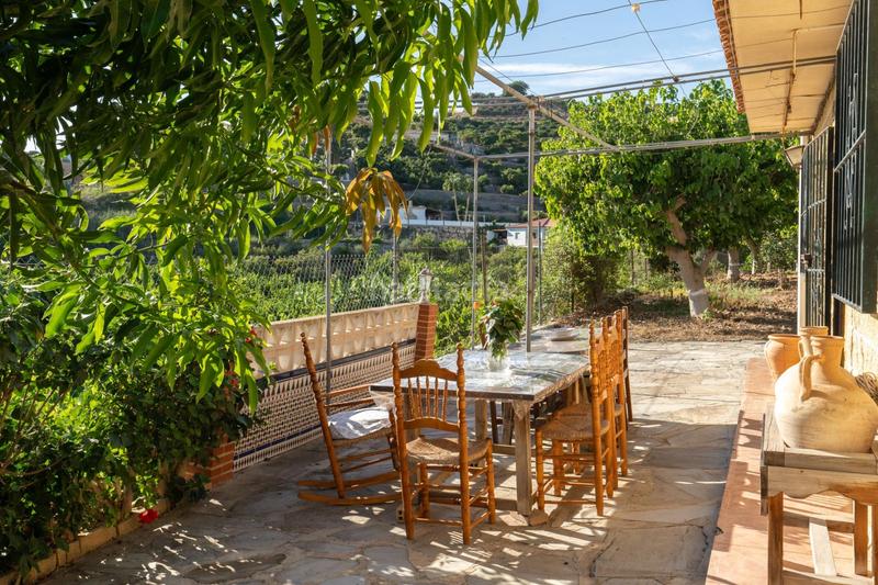 Foto 78a426de-bb01-4054-aa6f-3b17dbf296fa. House with parking in Motril ciudad Motril