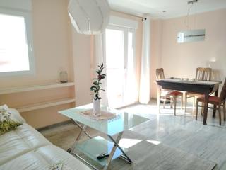 Miete Etagenwohnung in Motril  ciudad. Fantastico piso en la posta