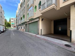 Autoparkplatz  Avenida salobreña. Plaza de garaje av salobreña
