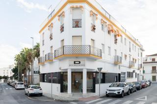 Pis  Calle fabrica nueva. Acogedor piso en el centro de salobreña  ideal para vivir