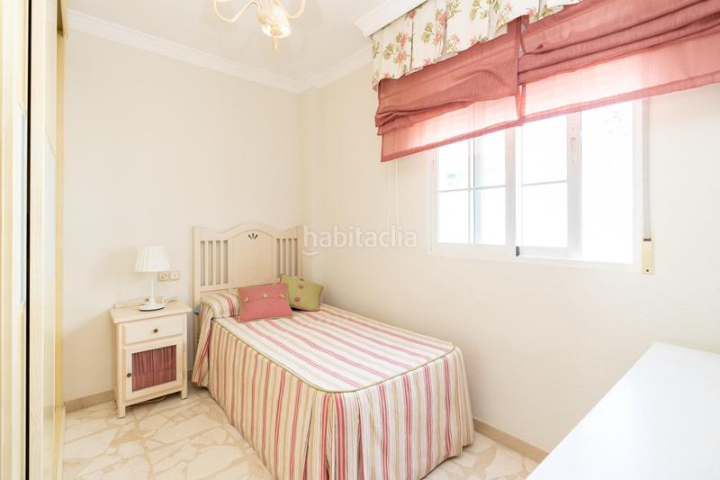 Foto 3a1fd37f-8434-4325-8174-2960a08a1350. Casa amb aparcament a Motril ciudad Motril