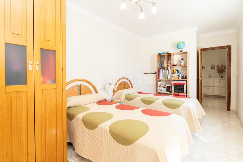 Foto c6c2eb78-b82e-4960-b8c2-dcf2cc011523. Casa amb aparcament a Motril ciudad Motril