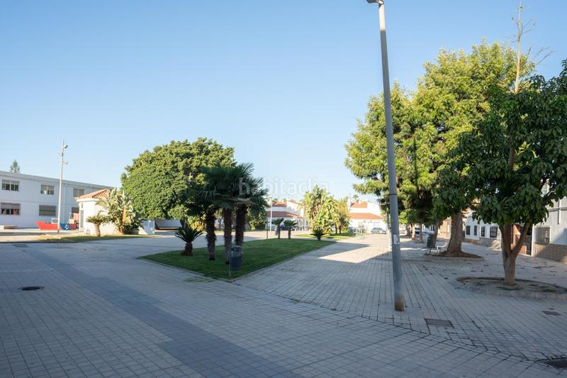 Foto 49993216-00ce-4e48-ae25-49d2e85ac6a4. Edifici a Playa de Granada Motril