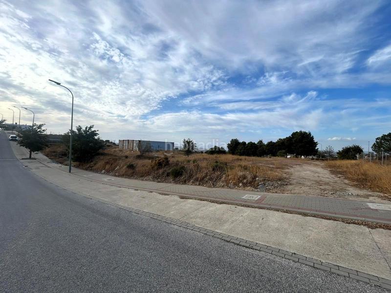 Foto 4d9f303d-d8c8-446f-81d7-b521eb1ad4db. Terrain résidentiel dans Dílar