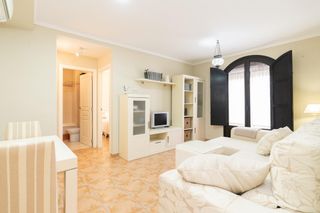 Etagenwohnung  Calle sierra lujar. Acogedor piso amueblado en velez de benaudalla con piscina, plaz