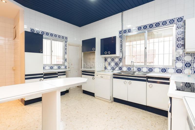 Foto cc61f72e-fd47-48bf-8e91-ab6373ea604a. Pis a Motril ciudad Motril