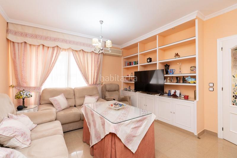 Foto de568f27-335c-4838-ba61-595a2227d97f. Casa amb aparcament a Motril ciudad Motril