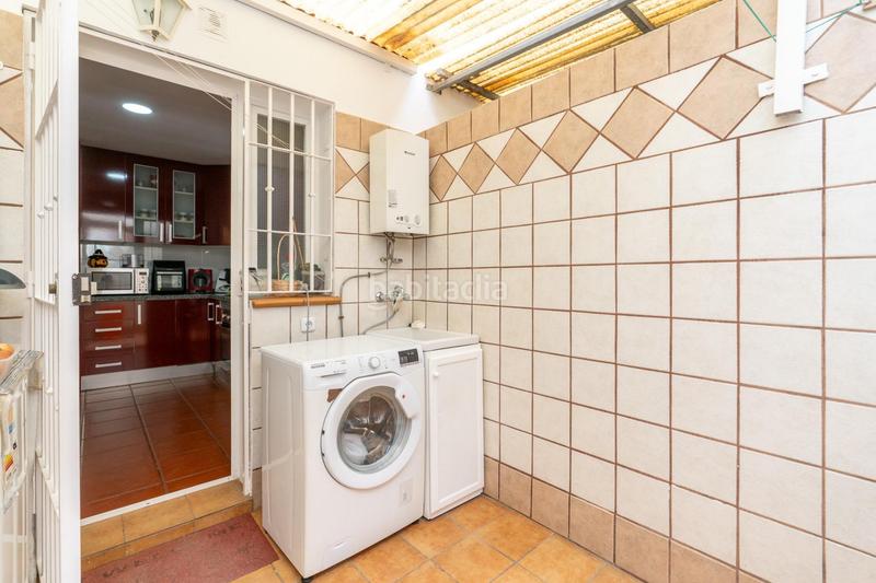 Foto e48465b3-1762-40d5-a61a-bc9aa16e9db1. Casa amb aparcament a Motril ciudad Motril