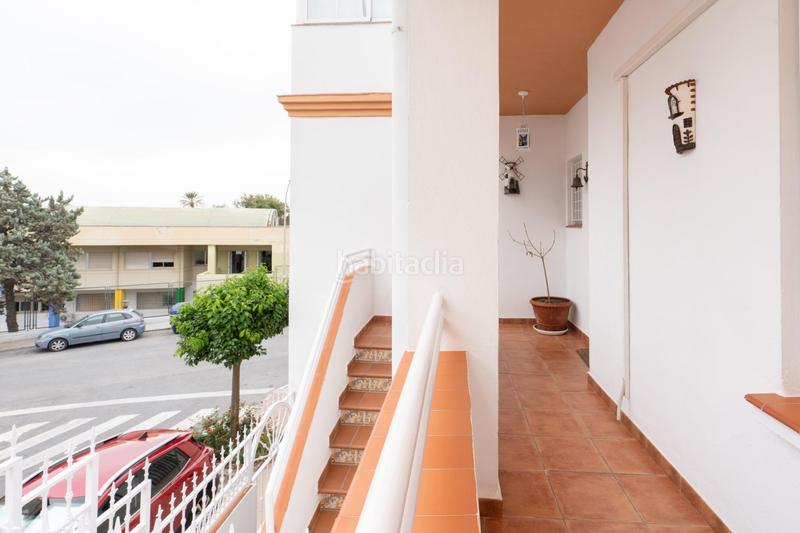 Foto f52ee09e-5407-4842-92c5-9da72ac3b365. Casa amb aparcament a Motril ciudad Motril