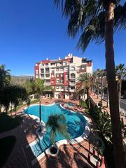 Location Appartement à Playa de Granada. Alquiler exclusivo en la mejor urbanización de playa de poniente