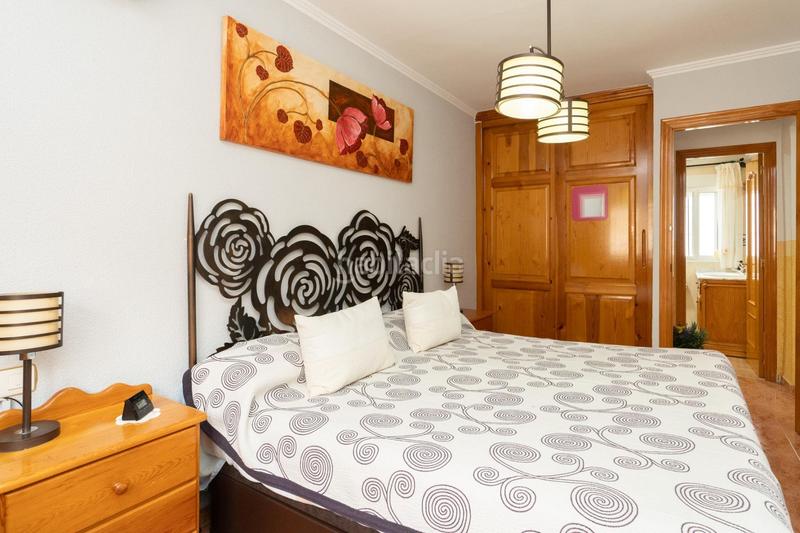 Foto 3a8f58b0-09ee-44a9-82a7-9cf3b46433cd. Casa amb aparcament a Motril ciudad Motril