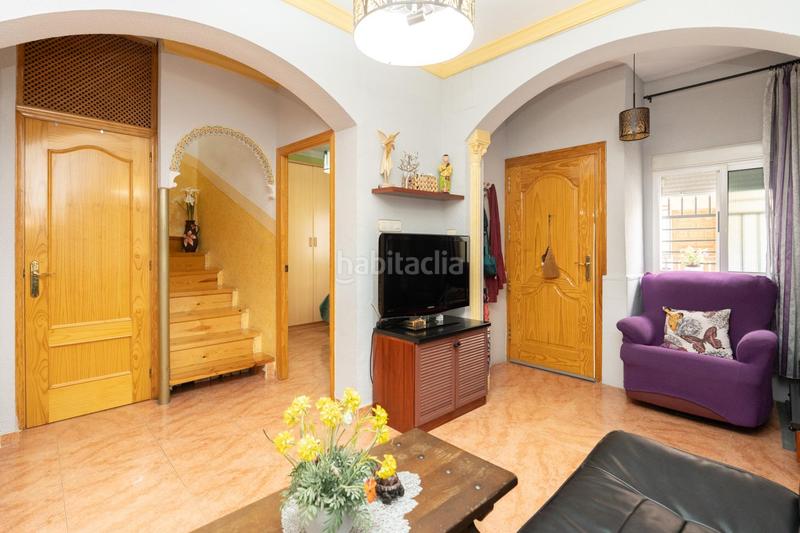 Foto 642f1cee-b3d2-4295-b502-8d3f616d86b8. Casa amb aparcament a Motril ciudad Motril