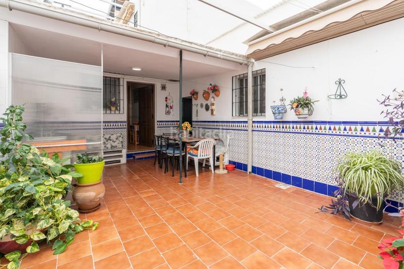 Foto a7889e11-16f8-49d7-b820-d18c793c1082. Casa amb aparcament a Motril ciudad Motril