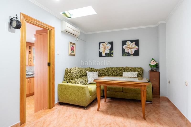 Foto bf7e16fc-a3a4-4ffa-8bbe-a9c32e1acc57. Casa amb aparcament a Motril ciudad Motril