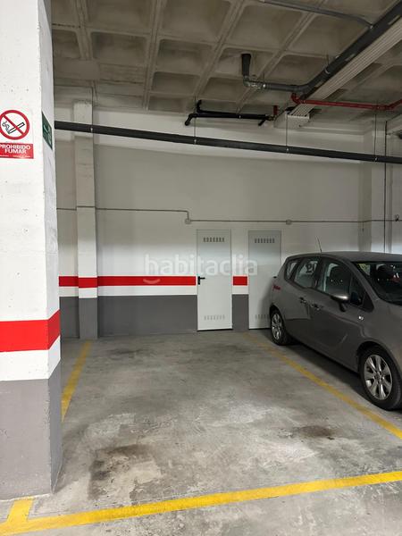 Foto f63a6b5d-11b8-4269-a638-0efe5ca815ec. Location parking voiture dans Motril ciudad Motril