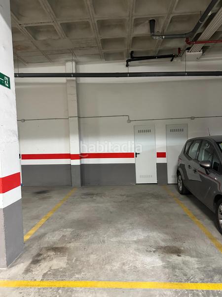 Foto ad6d5f4c-d6a5-4969-8a21-b6500ee5d3b0. Miete autoparkplatz in Motril ciudad Motril