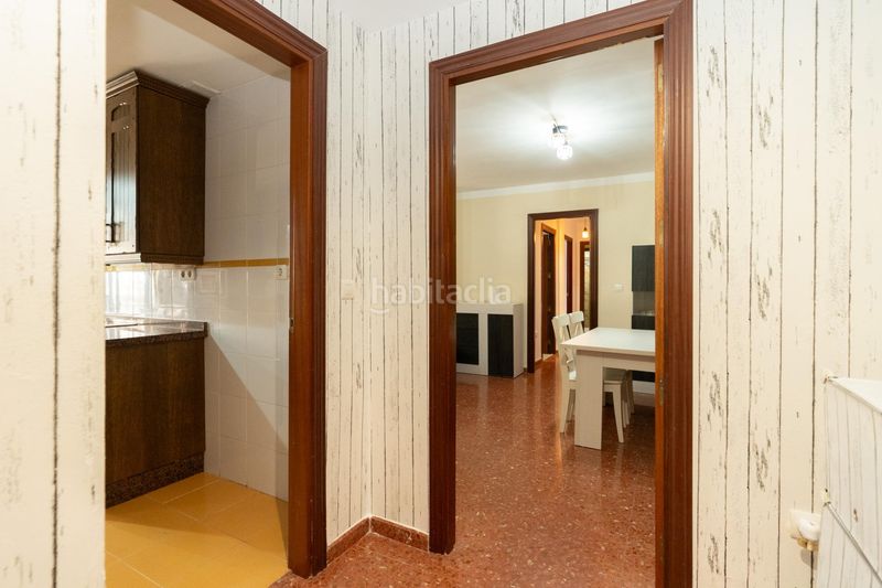 Foto b71deed0-d666-4015-b199-5bd7a70e253c. Pis a Motril ciudad Motril