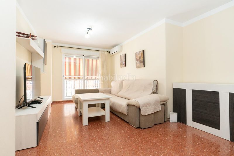 Foto b99ed713-54ca-41ce-9ff8-02b97d9b4cc3. Pis a Motril ciudad Motril