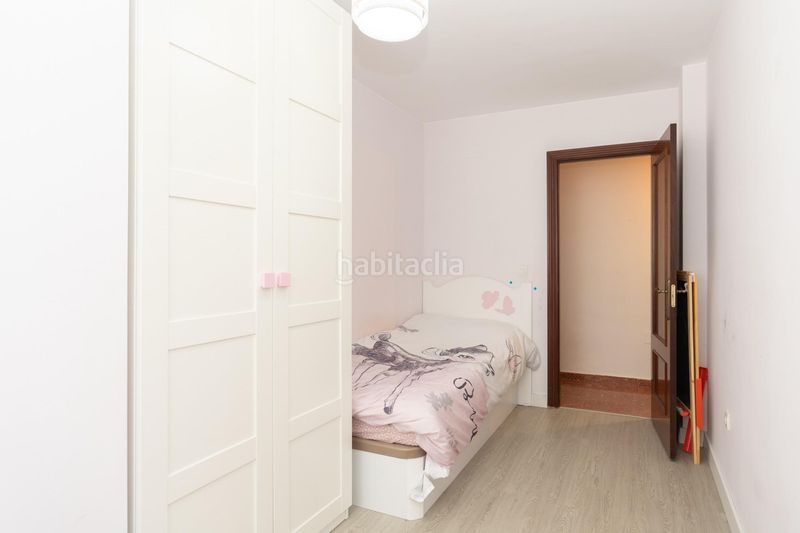 Foto dc2407e7-5e71-49c8-b9fe-c4db05aab885. Pis a Motril ciudad Motril