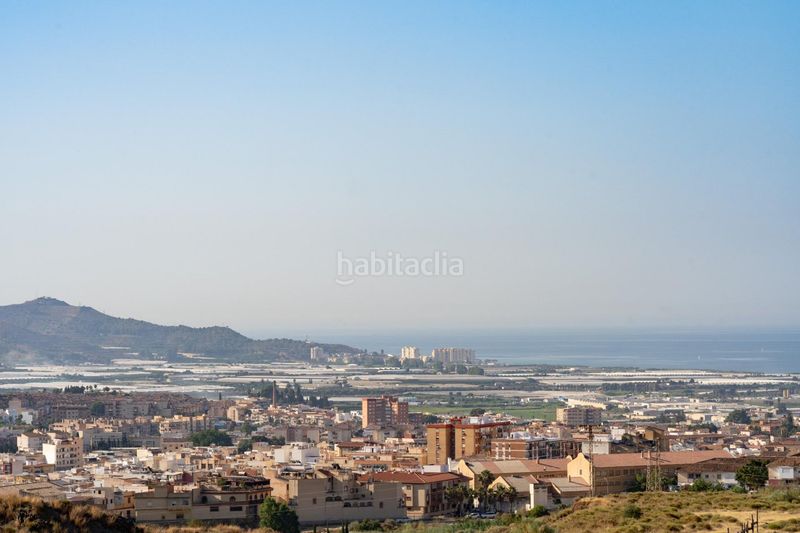 Foto 2458508a-f38f-44e2-b297-7111bacff847. Casa amb aparcament a Motril ciudad Motril