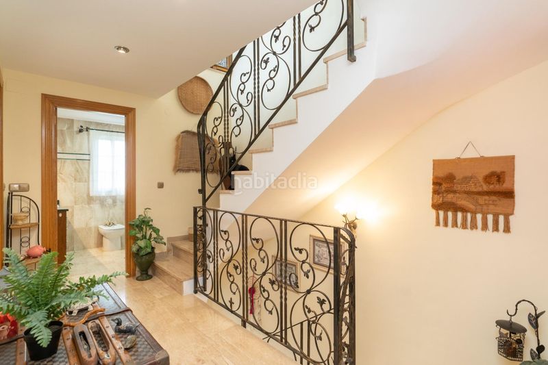 Foto a92ec54b-4cbd-4171-9d74-bd86980efb7f. Casa amb aparcament a Motril ciudad Motril