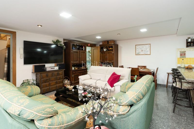Foto f47875ba-09d9-4a2d-84a3-5571573c2ffe. Casa amb aparcament a Motril ciudad Motril