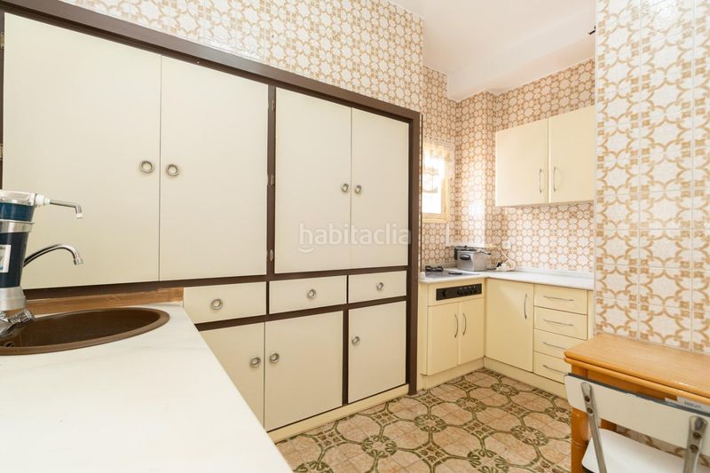 Foto 35cb20f2-c5b5-432c-bfc7-1616b6327c0b. Casa amb aparcament a Centro Salobreña