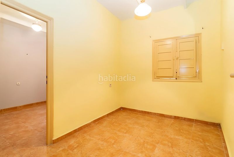 Foto 3aae0880-7119-40cc-ac97-2c2a7562d7e3. Casa amb aparcament a Centro Salobreña