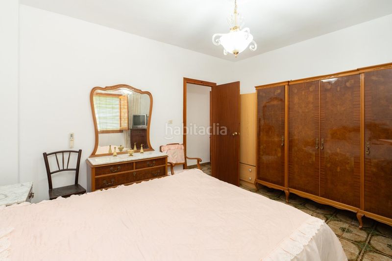 Foto ae6c0b55-c68c-4d8f-908d-175bc611943a. Casa amb aparcament a Centro Salobreña