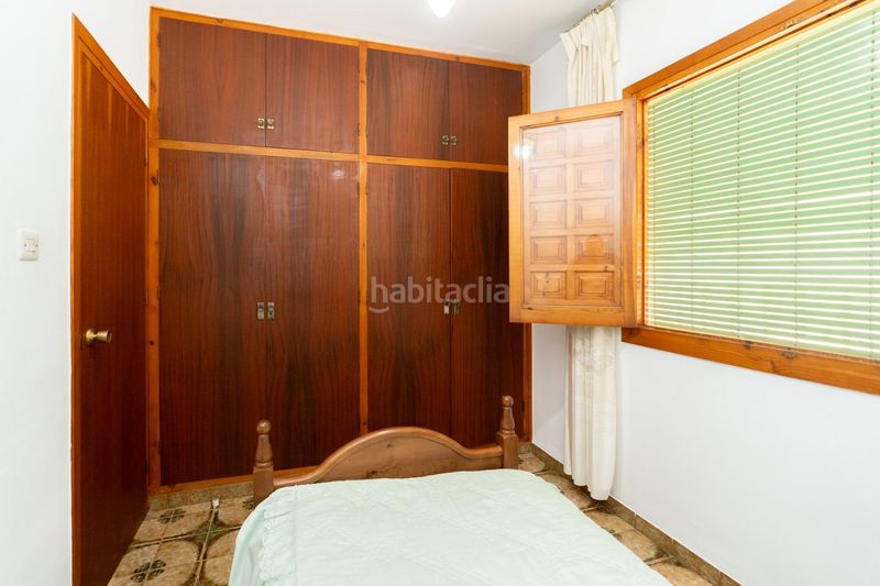 Foto b1125866-2ead-48f4-ba15-060aaad33e46. Casa amb aparcament a Centro Salobreña