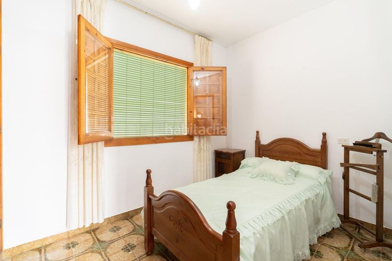 Foto e3810464-b391-4c72-9ce2-1bcc7c0d4c7f. Casa amb aparcament a Centro Salobreña