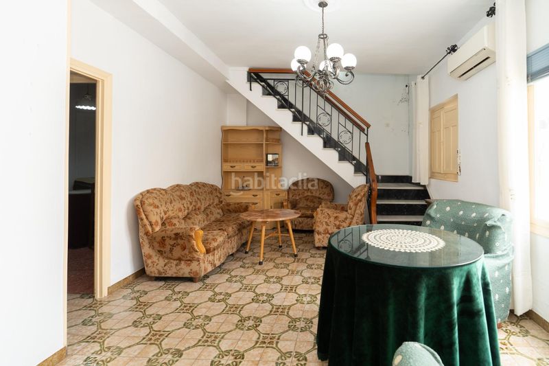 Foto f3299b1c-22cb-4df5-a095-6f6e5a269b92. Casa amb aparcament a Centro Salobreña