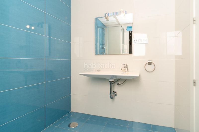 Foto a35afe53-c645-43ac-98e0-5fe446fc227a. Casa adossada amb aparcament piscina a Los Tablones - La Garnatilla Motril