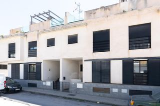 Casa a schiera  Camino ventillas. Venta de casa seminueva con piscina y garaje en las ventillas!!!