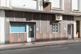 Local Comercial a Calle Calle Río Guadiana