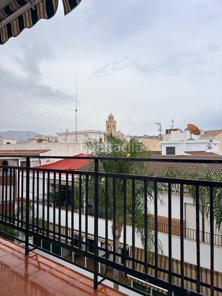 Foto 02b50e5c-41c8-4fdb-b2f9-1454f28286aa. Rent flat in Almuñecar centro Almuñécar