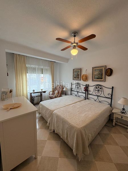 Foto f2d68bd5-aa43-4d04-a1fc-7168fab44dac. Rent flat in Almuñecar centro Almuñécar