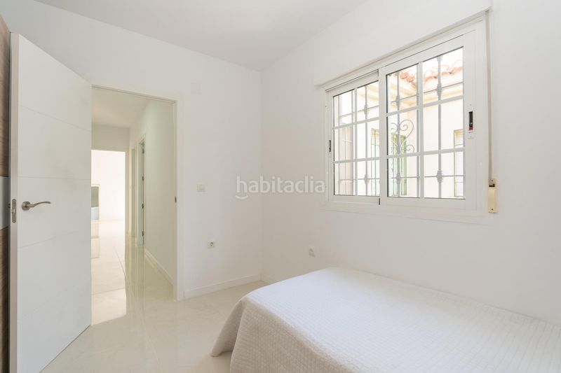 Foto b7653a69-064e-42a8-8a3c-87a91a3b9c4c. Casa amb aparcament piscina a Salobreña costa Salobreña