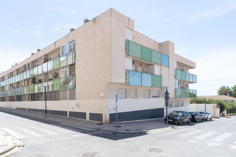 Foto 377f1df2-3b2d-43d4-acdf-84c9a98532b0. Pis amb aparcament a Motril ciudad Motril