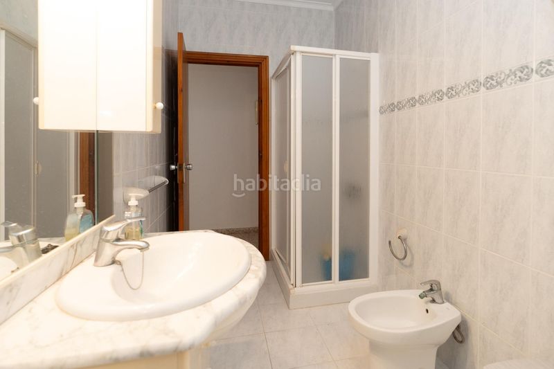 Foto 00d0a714-5563-465a-bc5a-571dfa0fce75. Casa amb aparcament a Molvízar